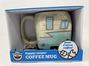 Taza de café Happy Camper nueva en caja Big Mouth Inc - Imagen 1 de 7