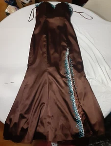 WOW! Prom Pageant Size 8 brown Pleated Formal Halter Dress Gown w/ beads accents - Picture 1 of 16