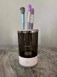 AUTOMATIC MAKEUP BRUSH CLEANER (ELECTRIC) - Picture 1 of 4