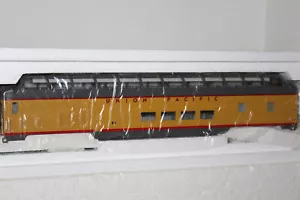 MTH #20-6753 UNION PACIFIC FULL LENGTH VISTA DOME SMOOTH - Picture 1 of 2