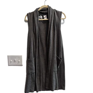 Natori Gray Long Line Cardigan Sleeveless Vest Small Classic Pockets Layering - Picture 1 of 10