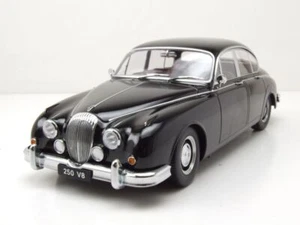 Modellino auto Daimler 250 V6 LHD 1962 nero scala 1:18 KK - Foto 1 di 9