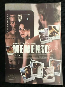 MEMENTO JAPAN flyer mini-poster Guy PEARCE Carrie-Anne MOSS Christopher NOLAN - Picture 1 of 2