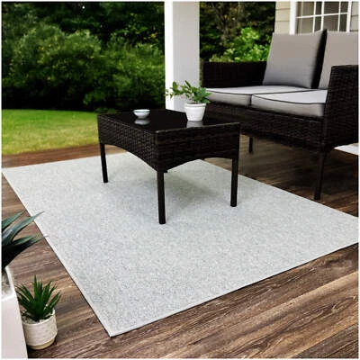 Tapete Koeckritz Trailblazer Husky cinza interno/externo para decks, pátios, piscinas - Imagem 1 de 4