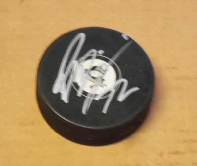 Patric Hornqvist, Pittsburgh Penguins, Signed Penguins Logo Puck, Silver Ink - Image 1 of 2
