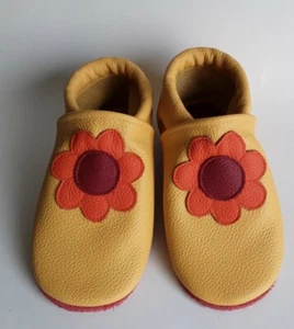 T. 23, flor naranja / rojo sobre amarillo, zapatos de cuero, zapatillas - Imagen 1 de 2