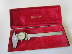MITUTOYO CALIPER JAPAN - Picture 1 of 5