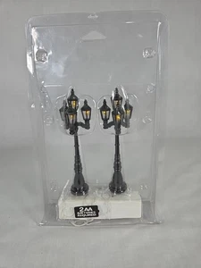 Lemax 34902 Vecchio lampione inglese 4,5" (set di 2) testato - Foto 1 di 3