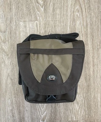 NEW Tamrac Camera Accessory Messenger Shoulder Travel Photo Bag Organizer - Image 1 of 4