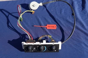 99-04 Ford Mustang HVAC Climate Control Head OEM w/ Cables AC Heat Temp Unit3 - Picture 1 of 4