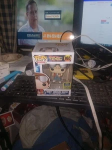 2020 Funko Pop Filme Zurück in die Zukunft Marty Checking Uhr #965 - Bild 1 von 1