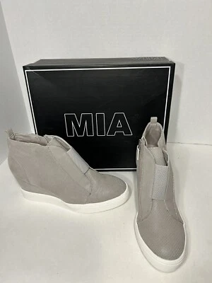 Tenis sin cordones con cuña gris blanco tejido MIA para mujer 7,5 Foto 1 de 4