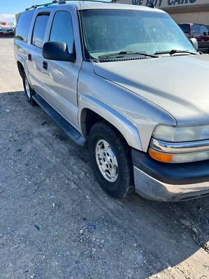 Used Right Tail Light Assembly fits: 2006 Chevrolet Suburban 1500 Right Grade A - Image 1 of 4