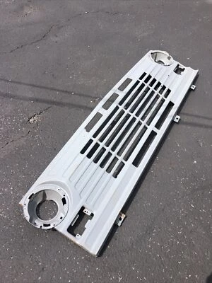 NOS OEM Ford 1968 1969 1970 Econoline Van Painted Grille E100 E200 E300 NEW - Image 1 of 4