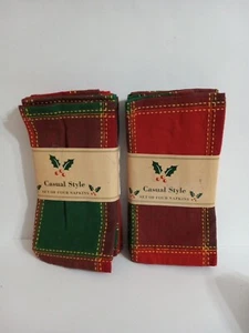 Set Of 8 Casual Style Holiday Napkins Red And Green - Picture 1 of 3