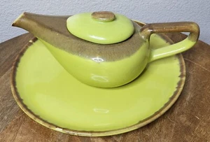 VTG MCM 1950s Brock Ware California Pottery  Dessert Mist Chop Plate & Teapot - Picture 1 of 9