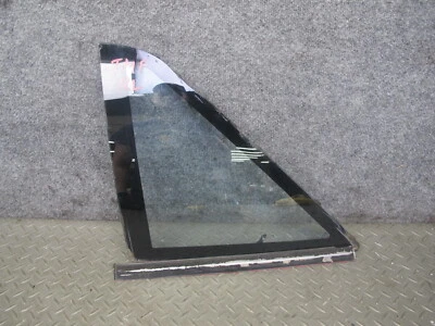 85-89 TOYOTA MR2 AW15 CUARTO TRASERO IZQUIERDO VENTANA CRISTAL CON MOLDURA OEM Foto 1 de 4