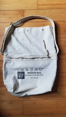 Bolsa mensajera de lona de alta resistencia Gap Foto 1 de 4