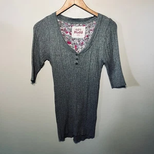 Mudd Y2K Strick Top grau gerippt Henley Pullover Academia Kurzarm Freizeit L - Bild 1 von 6