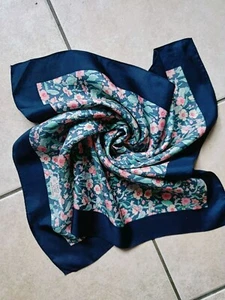Vintage Liberty of London all Silk Square Scarf 'Primrose Flowers' 58cm 23" - Picture 1 of 9