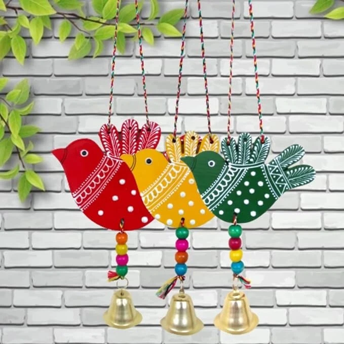 Colgador de pájaros colorido: decoración Latkan hecha a mano en relieve para jardín, hogar, oficina, Foto 1 de 4