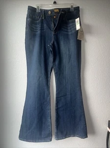Seven7 Jean's Womens 8 Flared High Rise Dark Wash NWT (30x32 Measured) - Picture 1 of 5