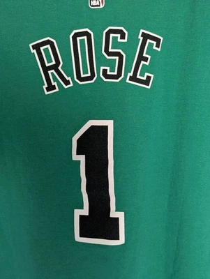 CAMISETA Colección Exclusiva NBA Talla Mediana Green Bulls Derrick Rose Foto 1 de 4