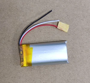 Accesorio para auriculares Bose NC700 4.38V 630mAh batería recargable LI-Hon - Imagen 1 de 3