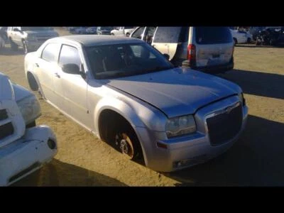 Used Alternator fits: 2005 Chrysler 300 2.7L 140 amp Grade A - Image 1 of 4