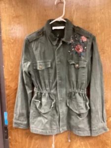 Womene "ASTR" grean brocade design, zip up jacket w/pockets Size XS. P.O. - Picture 1 of 2