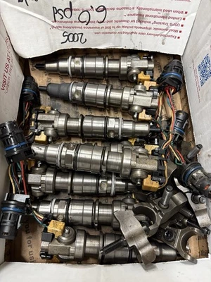 2005-2007 Ford F250 Injectors - Image 1 of 3