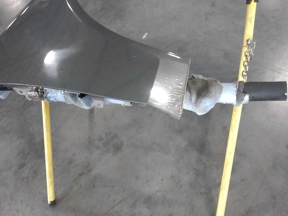 Audi A4 2012 guardabarros derecho negro usado OEM 393256 pintura de reparación 4 puertas SW 212 k millas Foto 1 de 3