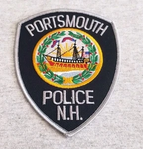 Patch spalla polizia Portsmouth New Hampshire - Foto 1 di 1