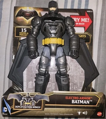 Figura Batman Mattel 2015 DC Comics Batman Vs Superman: Electro-Armor 12" Alto Foto 1 de 4