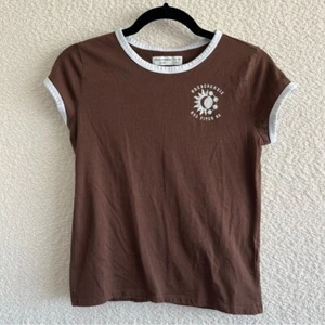 Abercrombie Kids Brown Short Sleeve '92 Sun Moon Shirt Cotton Blend Size 15/16 - Picture 1 of 9