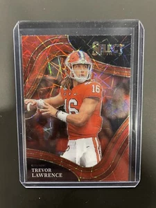 2022 Panini Select DP Field Level TREVOR LAWRENCE Red Lazer Prizm SSP #136 SP - Picture 1 of 2
