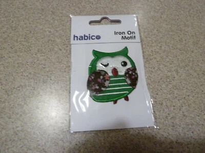 Habico 'Iron on'/sew on 6cm GREEN OWL MOTIF embellishment child adult  - Image 1 of 2