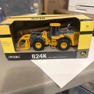 John Deere 824K Log Loader By Ertl 1/50th Scale 2009 - Image 1 of 4
