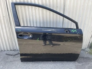 2018 2019 2020 2021 2022 2023 SUBARU CROSSTREK FRONT RIGHT DOOR OEM - Picture 1 of 8