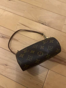 Louis Vuitton Monogram Papillon Accessory Pouch LV Auth M51365 Free Shipping - Picture 1 of 6