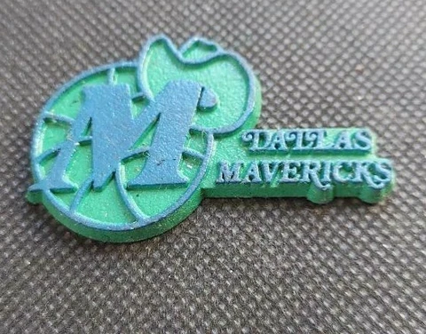 NBA Dallas Mavericks Magnet 1990's Vintage Century Line Cover