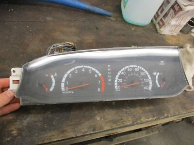 Cuadro de instrumentos velocímetro Toyota Avalon 2002-2004 83800-07021-00 Foto 1 de 4