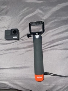 GoPro Hero 7 Black With Accessory - Picture 1 of 2