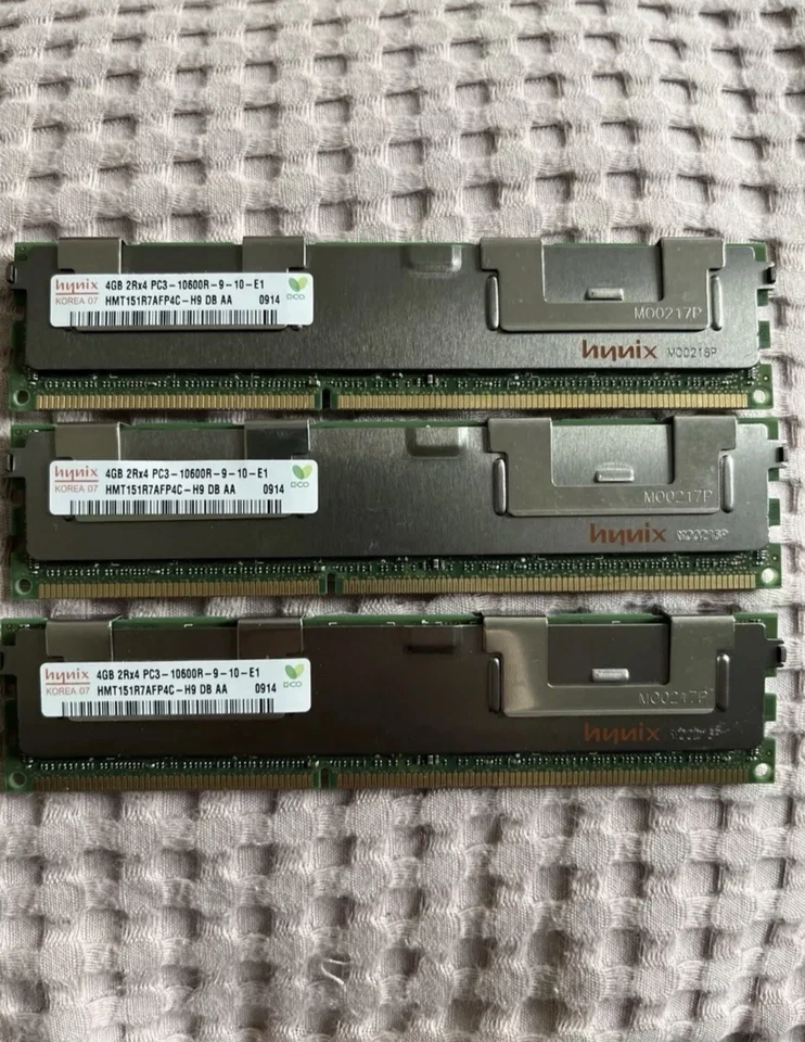 Hynix HMT151R7AFP4C-H9 12GB RAM (3*4GB.)  Server - Bild 1 von 1