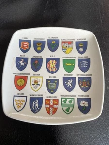 A 1960’s melamine ashtray showing the 17 first class counties + MCC & units. - Picture 1 of 2