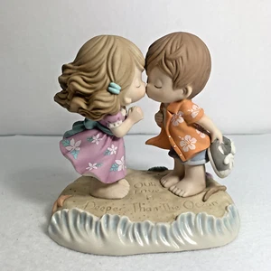 Precious Moments "Our Love Is Deeper Than The Ocean" #183001 Tropical Beach NEW - Bild 1 von 16
