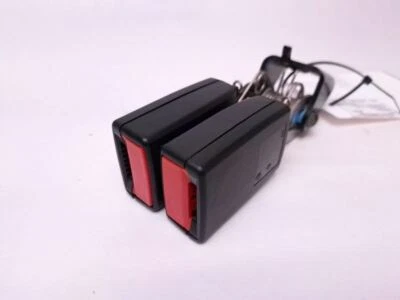 CINTURÓN SEGURIDAD PASAJERO TRASERO HEBILLA MERCEDES-BENZ E500 2003 Foto 1 de 4