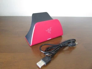 RAZER QUICK CHARGING STAND FOR PS5 DUALSENSE CONTROLLERS COSMIC RED - Picture 1 of 5