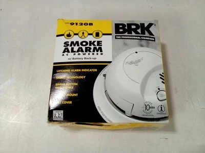 Detector de humo BRK First Alert 9120B alimentado por CA con batería de respaldo Foto 1 de 4