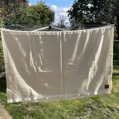 Jonelle Arundale Pure New Wool Mothproofed Cream Blanket Approx 180 x 230 Cm - Image 1 of 4